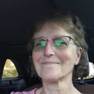 Meet your Posher, Paula